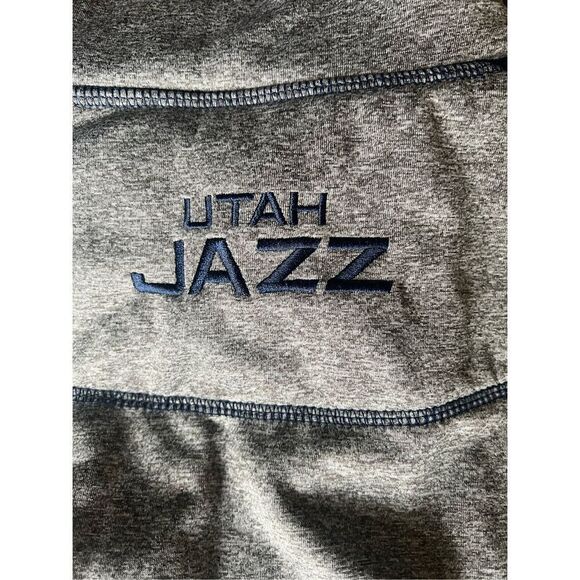 GIII sports by Carl Banks Utah Jazz 1/4 zip 5XL - Picture 4 of 7